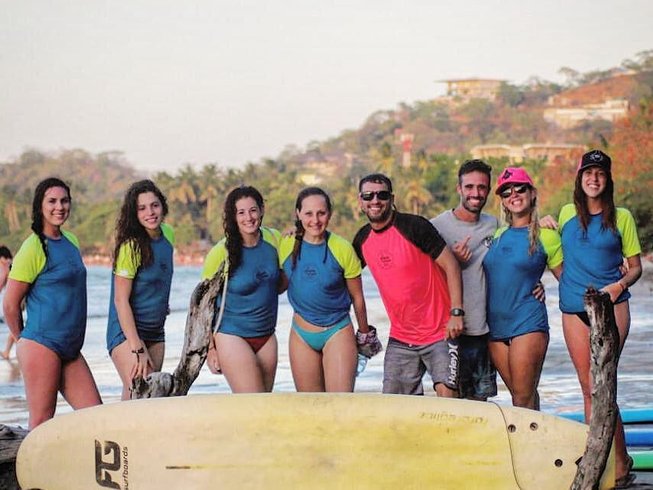 la botella de leche surf camp costa rica 2