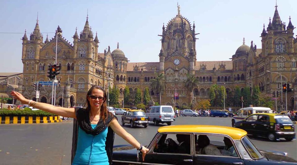my first day in mumbai and the culture shock of india
