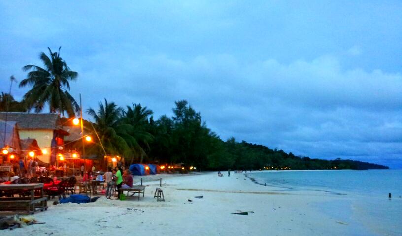 beach at night in koh rong