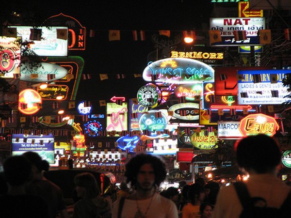 Khao San Road at night