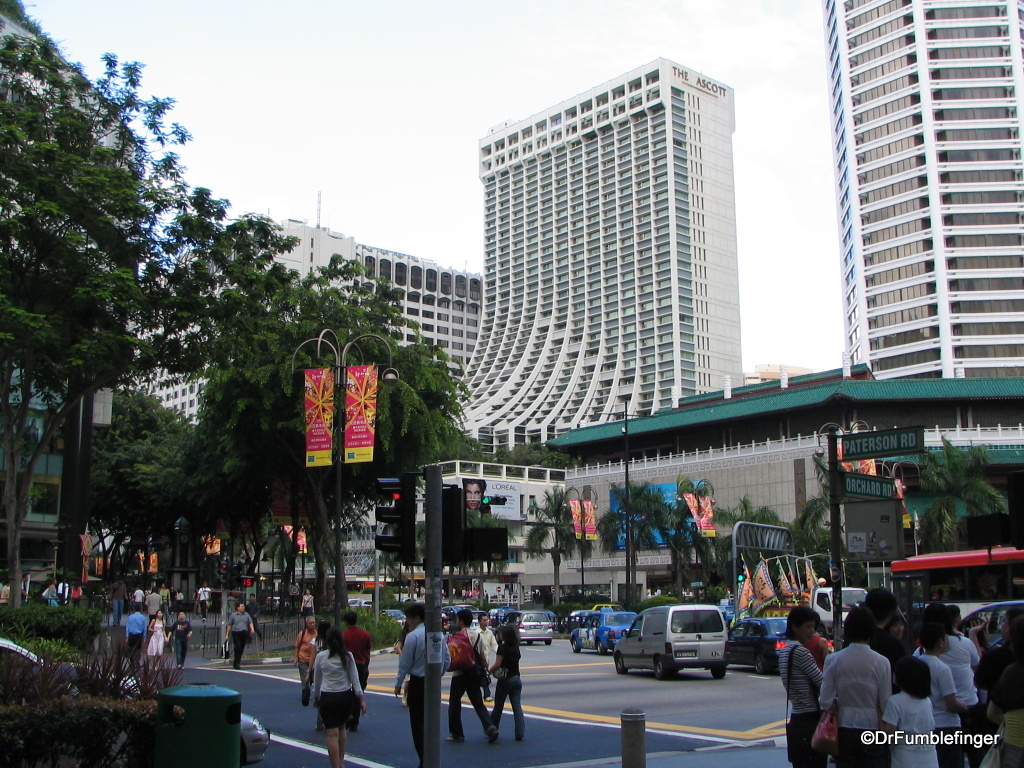 02 Downtown Singapore at dusk