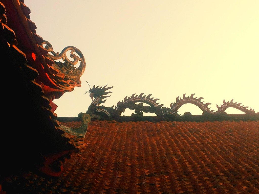 chinese temple roofs