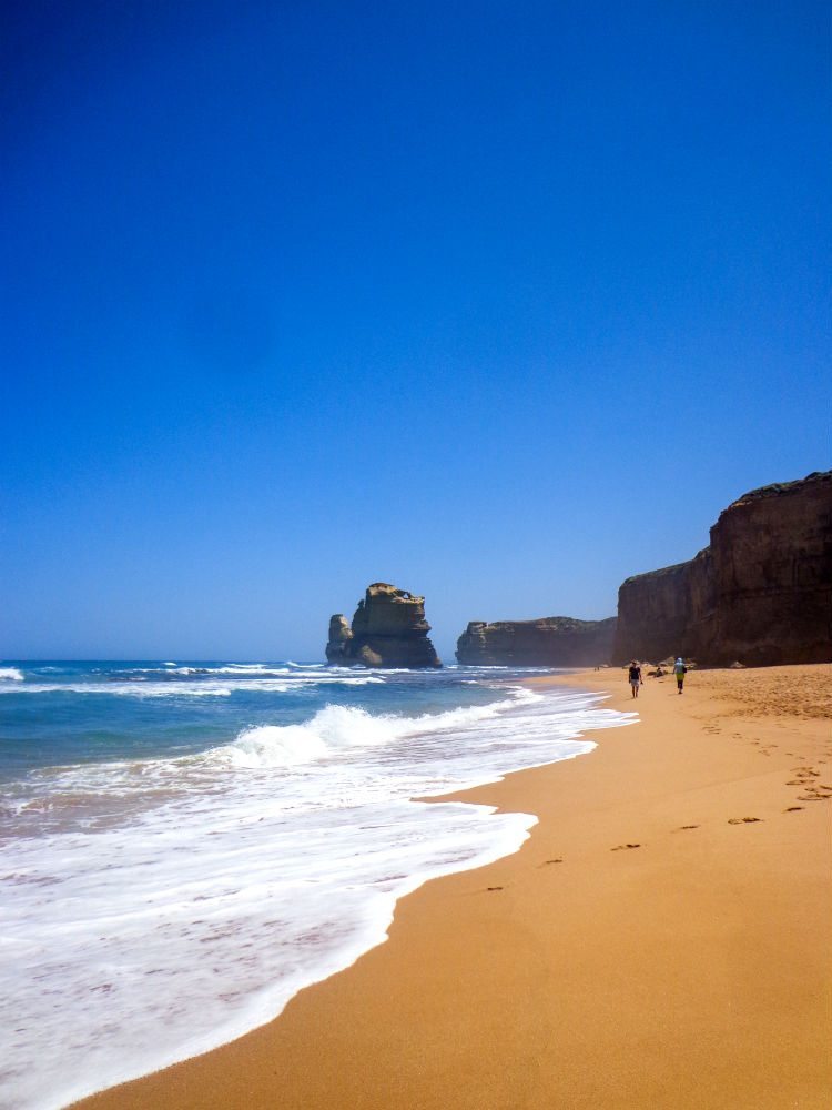 great ocean road beach 2