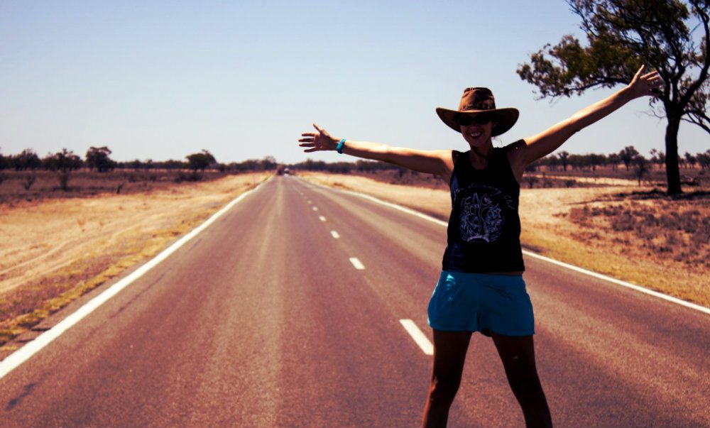 outback road australia free travel hitch hiking 