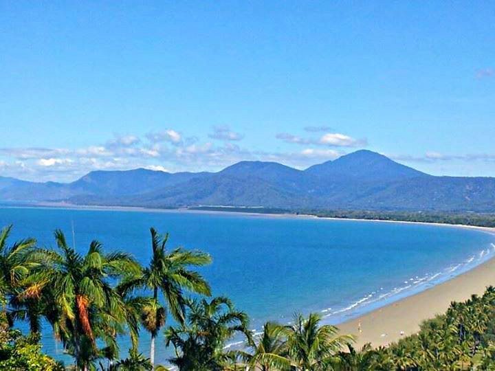 port douglas beach north queensland australia