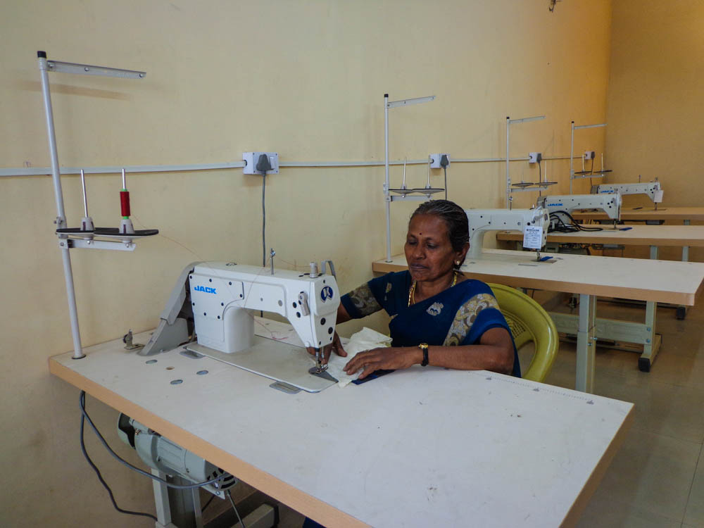 new sewing machines lady