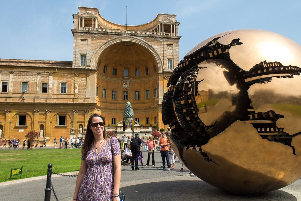 Vatican museum sculpture 