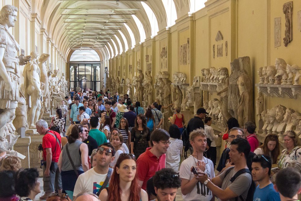 The crowded corridors of the Vatican Museums 