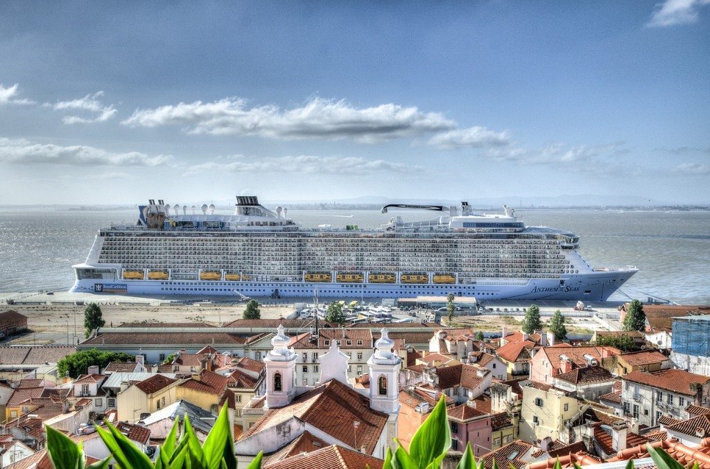 cruise ship in lisbon