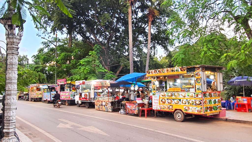 street food in siem reap
