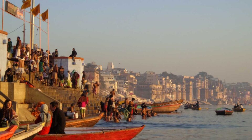 Sunrise Boat Ride on the Holy Ganges River, Varanasi