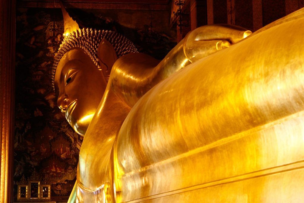 reclining buddha