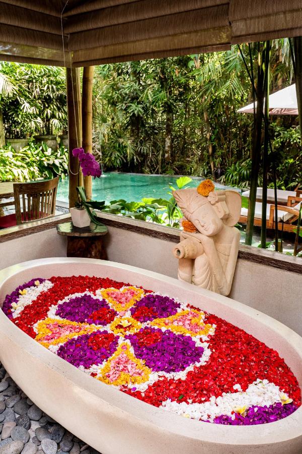 udaya kaveri spa flower bath