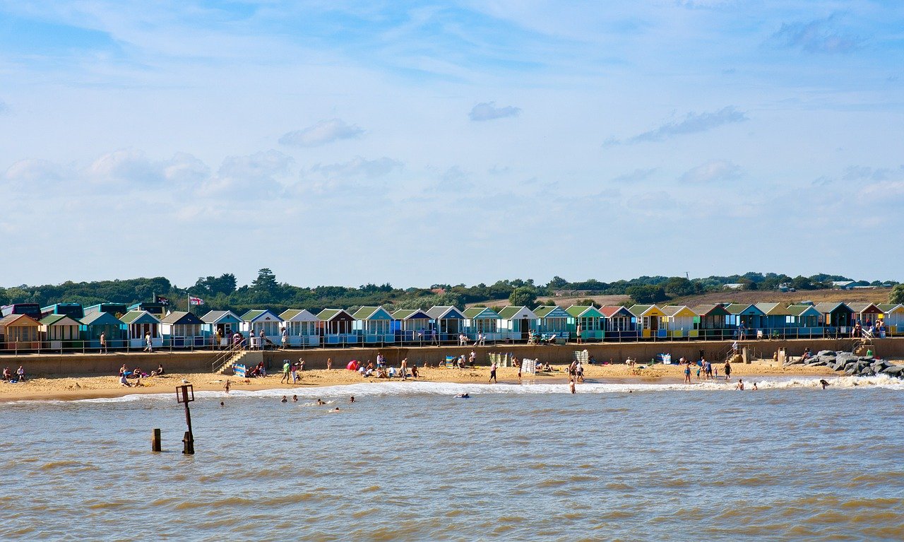 suffolk beach huts southwold