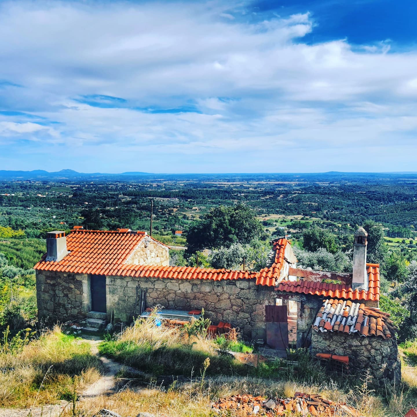 ruined farms in castelo branco on our portugal road trip