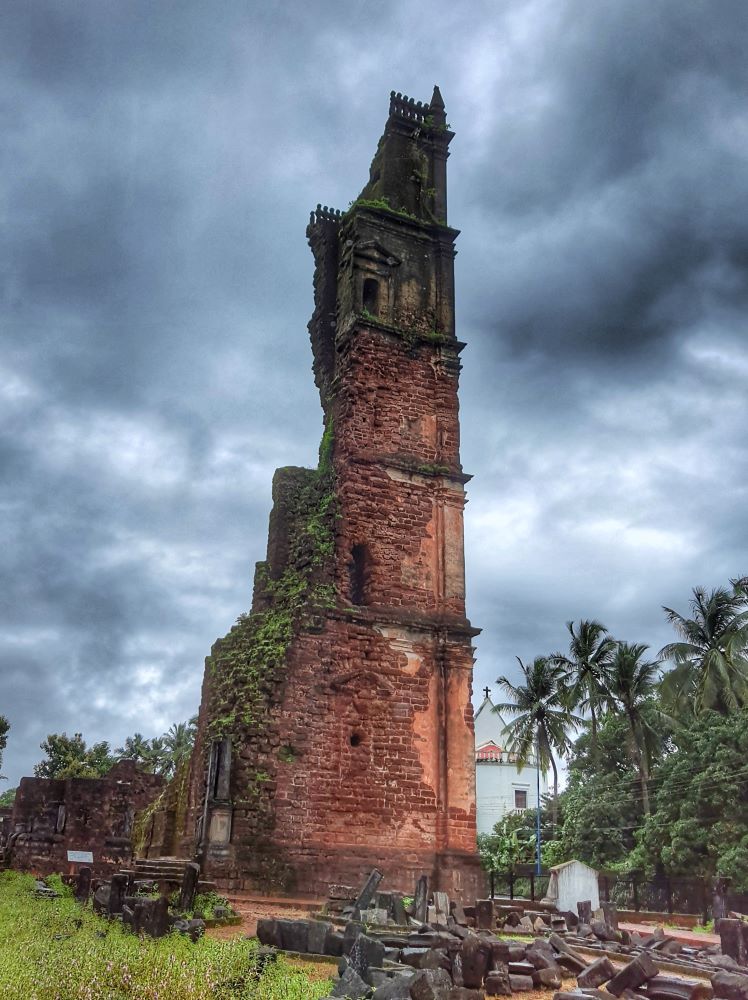 old goa church monsoon
