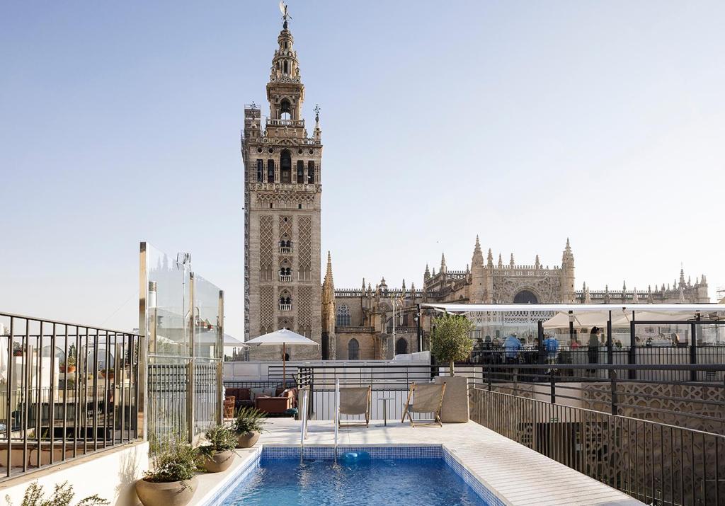 eme catedral hotel seville