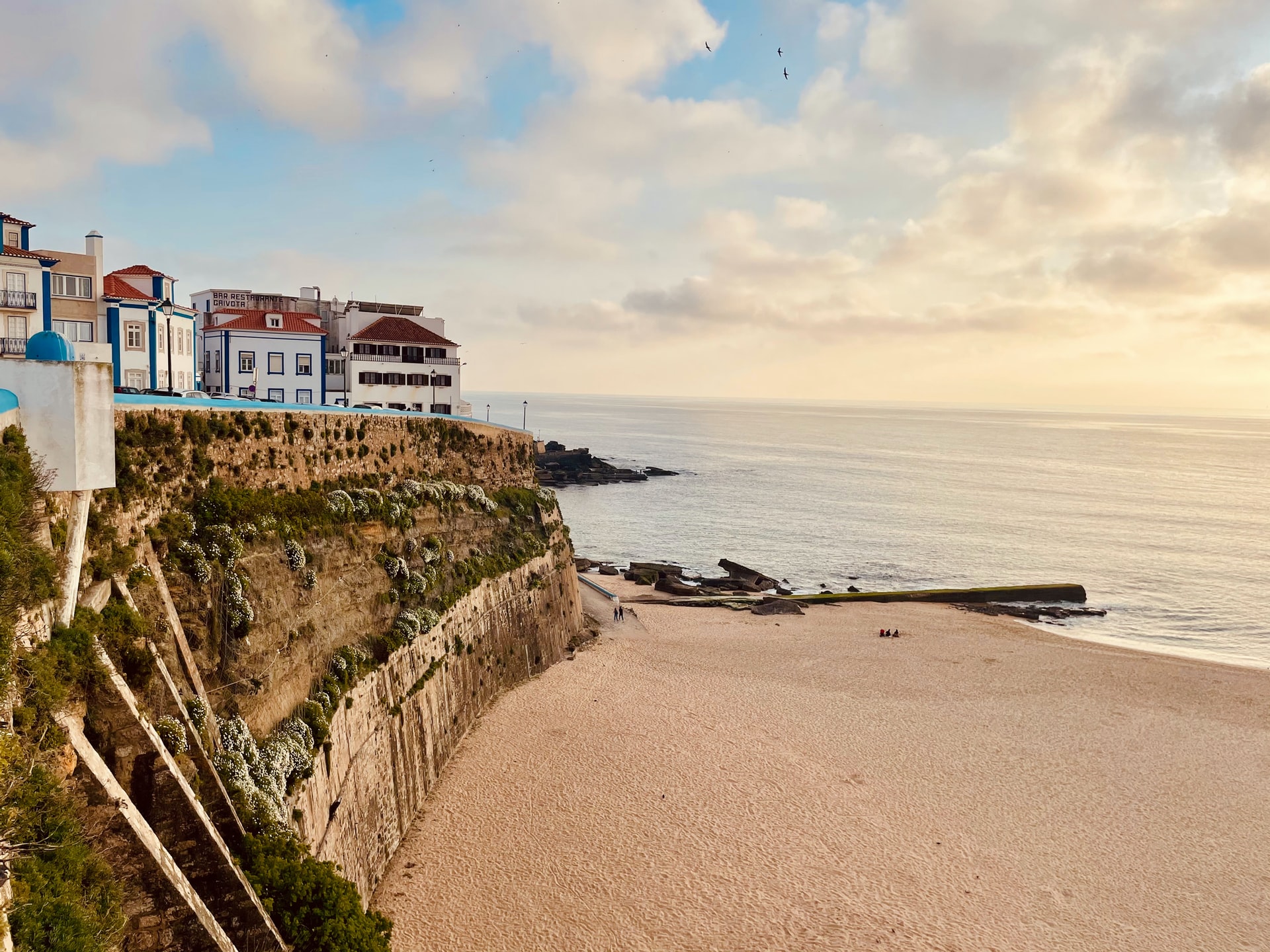 ericeria cliffs beach