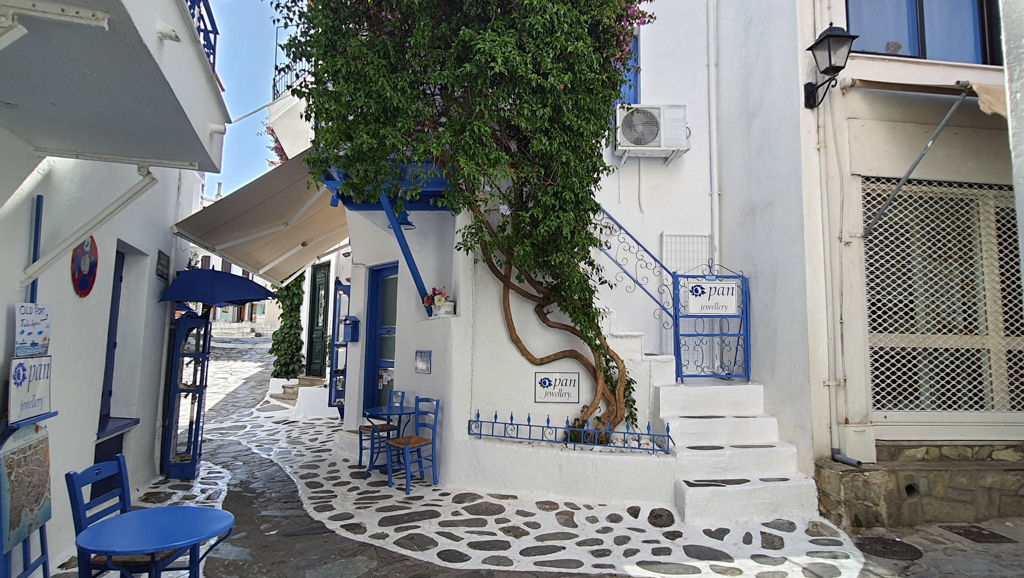 skiathos old town