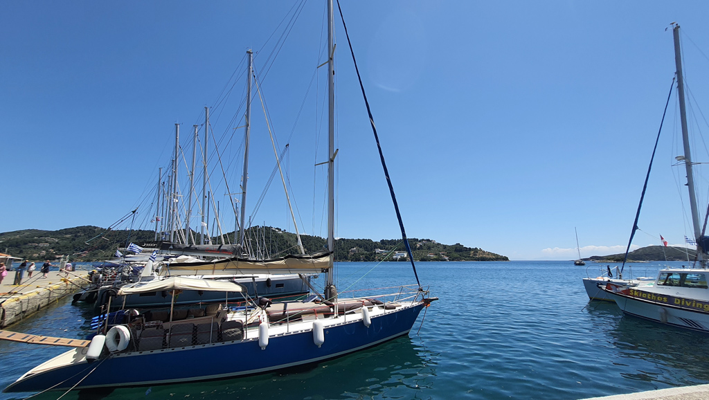 yachts and boat trips