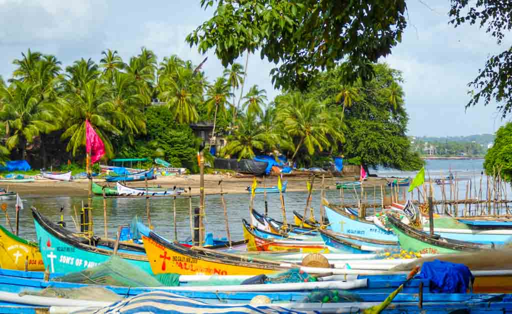 fishing boats on baga creek goa