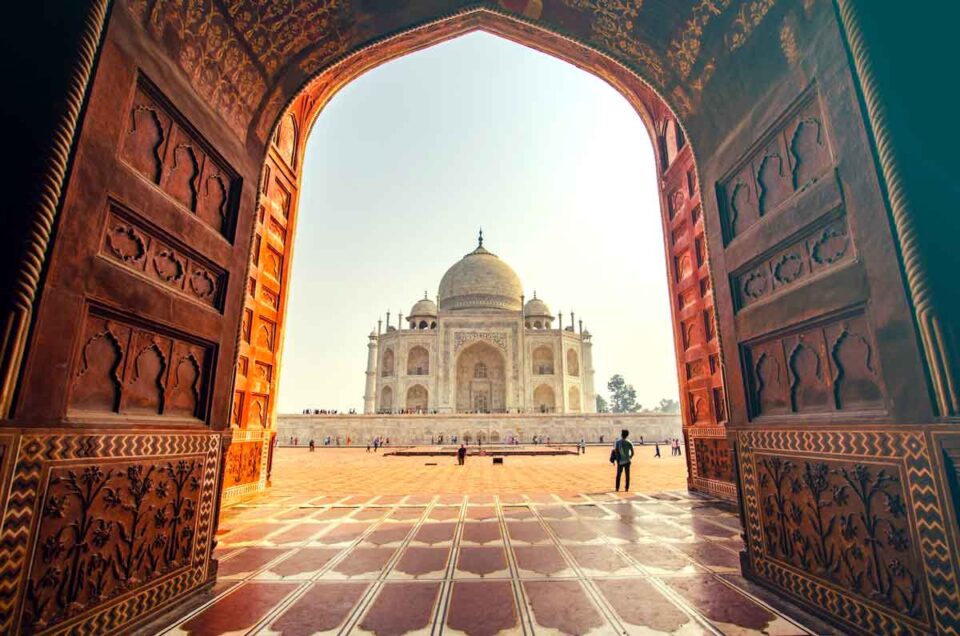 taj mahal is one of the best places to visit in india