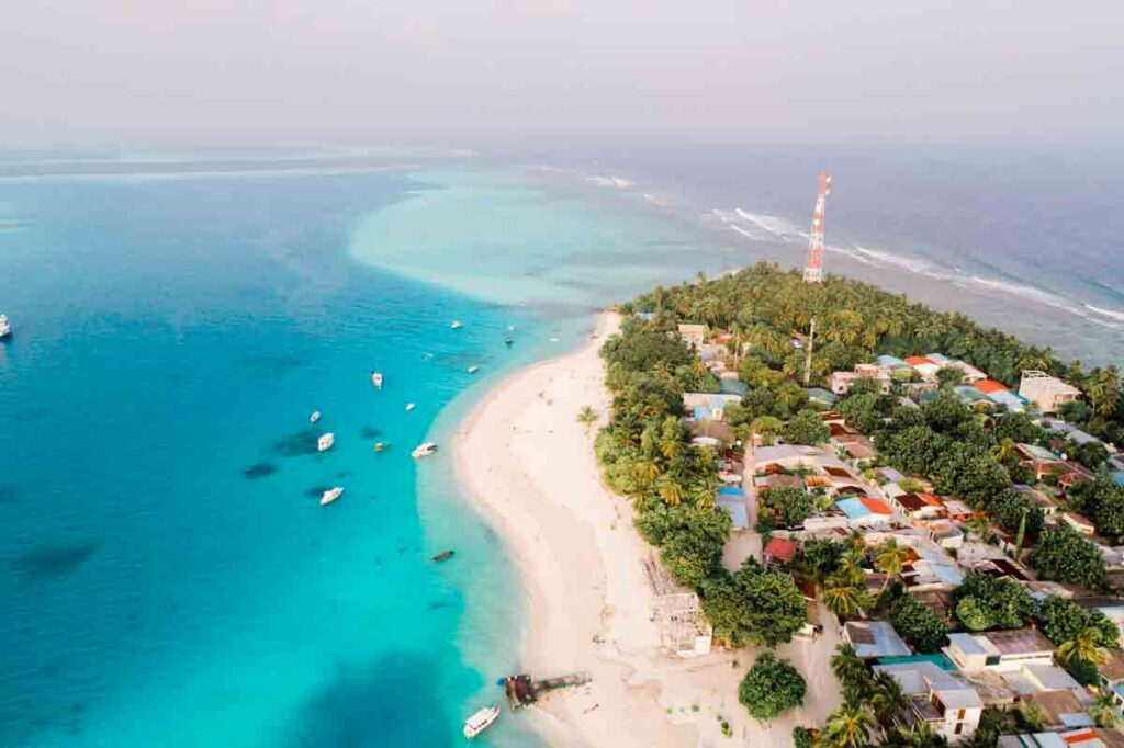 fulidhoo island from above maldives