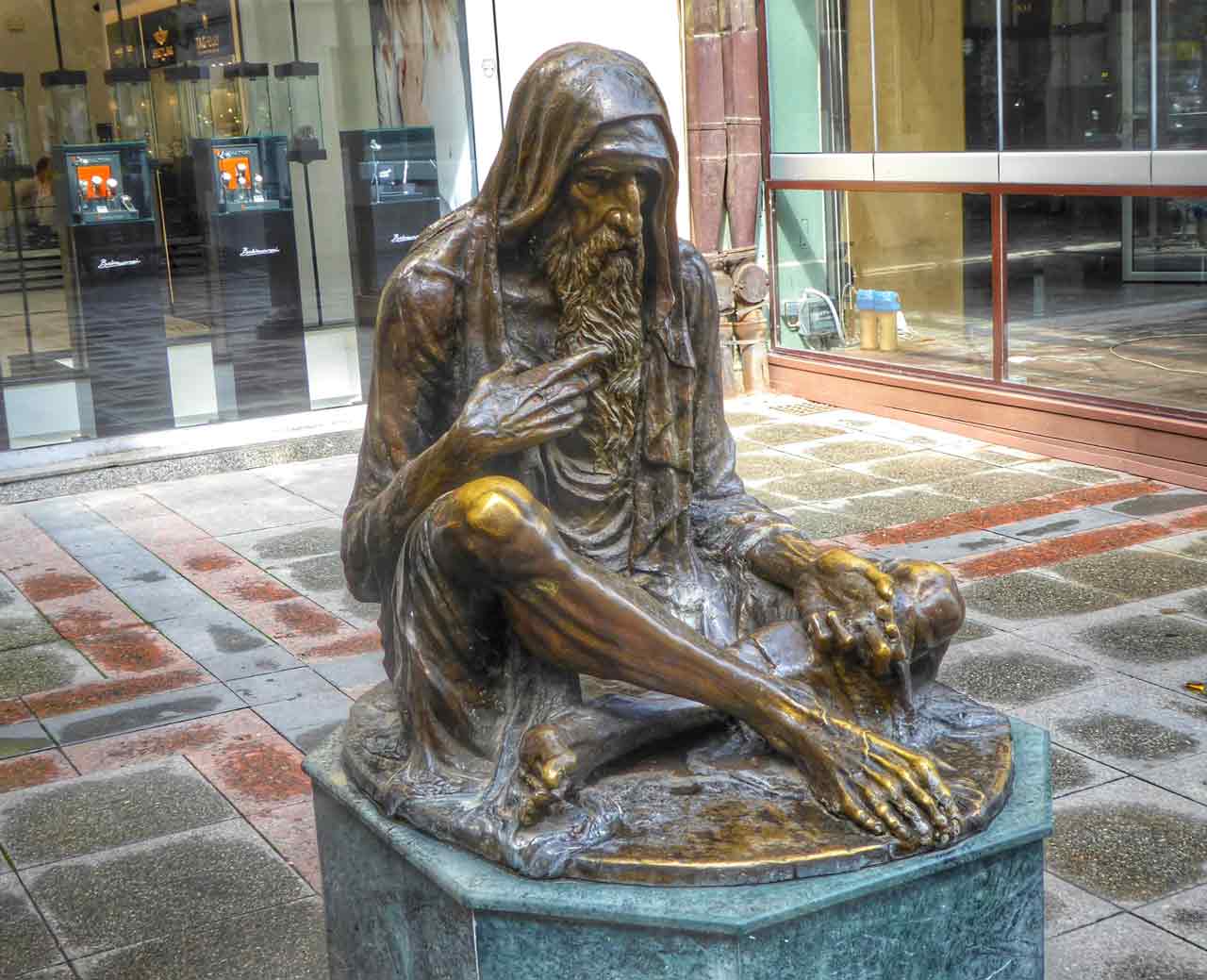 Beggar statue in Skopje