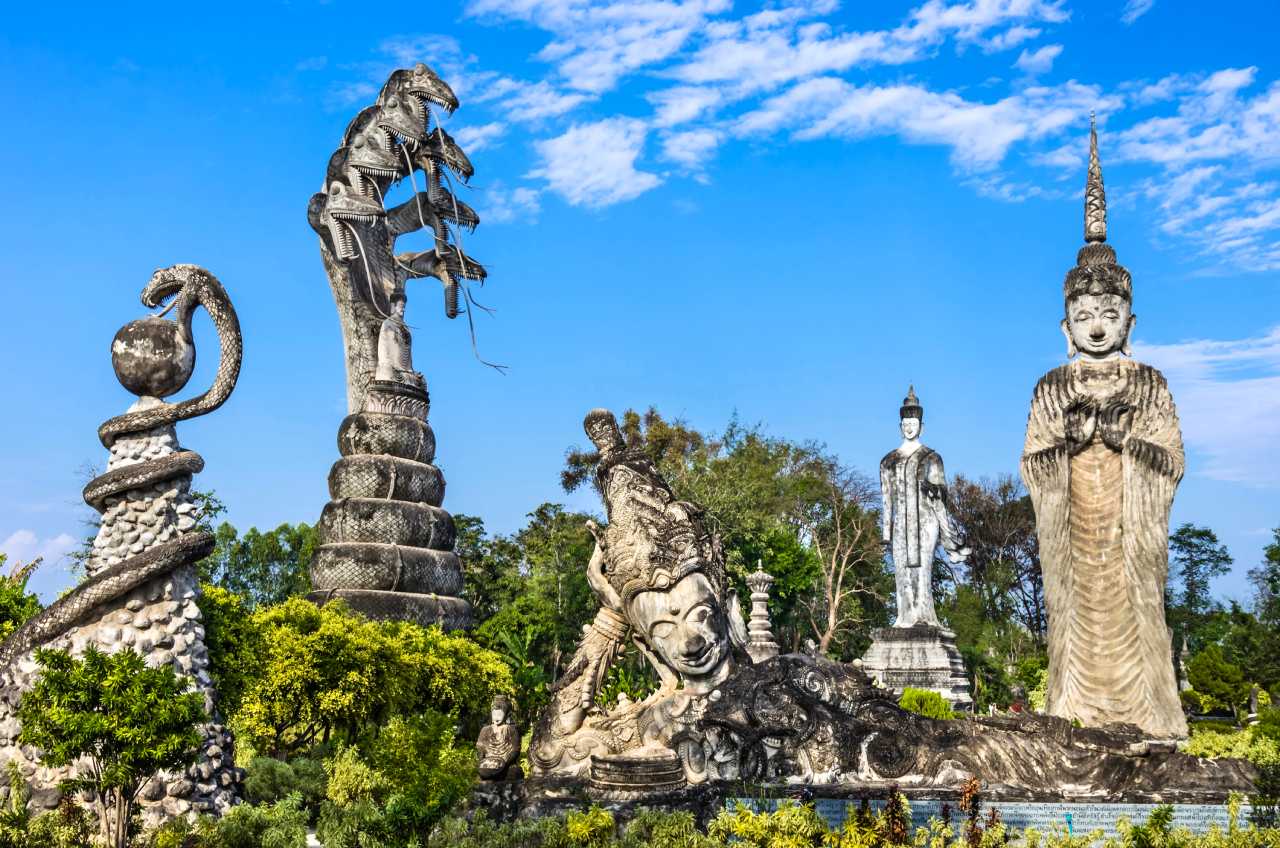nong khai sculpture park