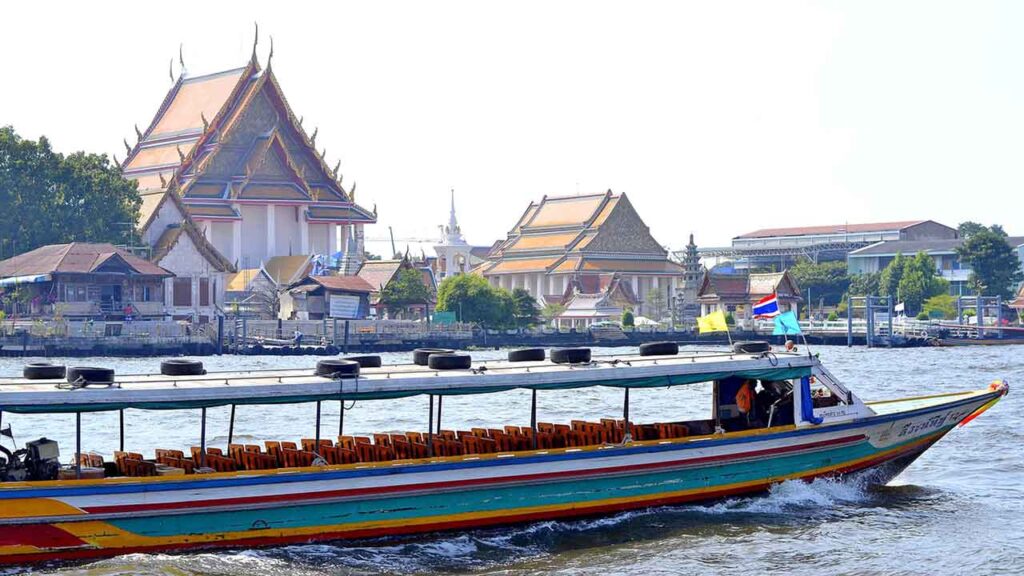 bangkok-river-temple-and-boat-1280-op