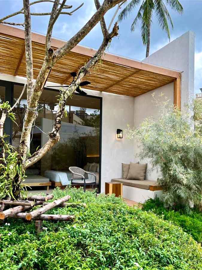 Eden Resort & Villas