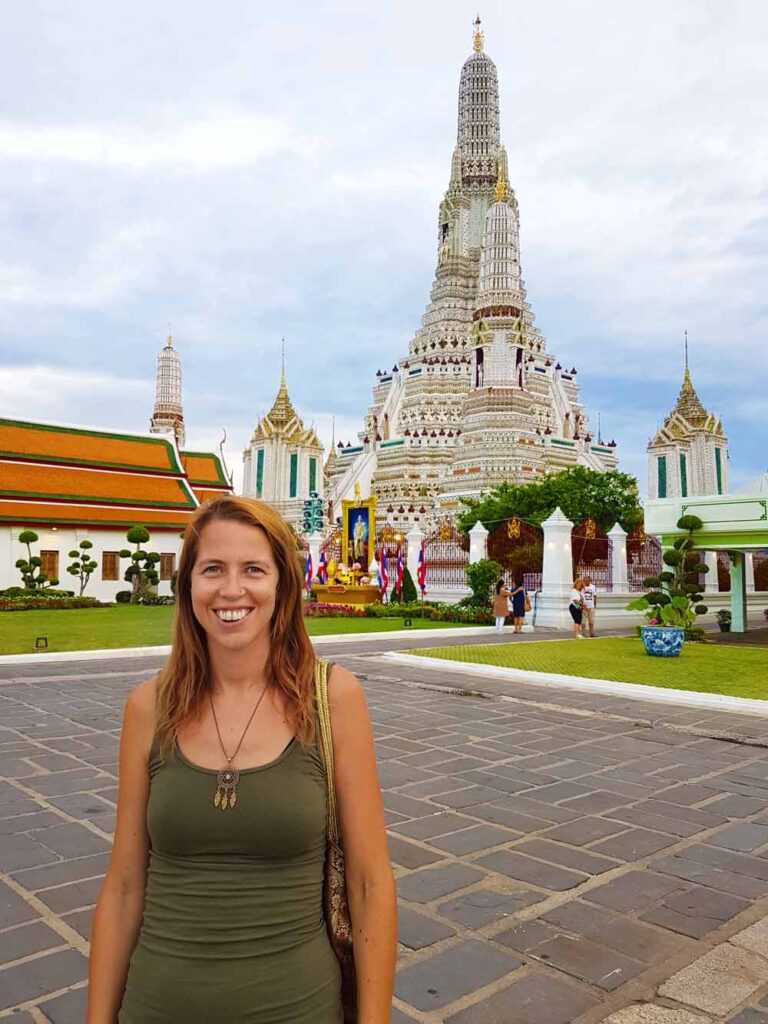 anna wat arun bangkok thailand