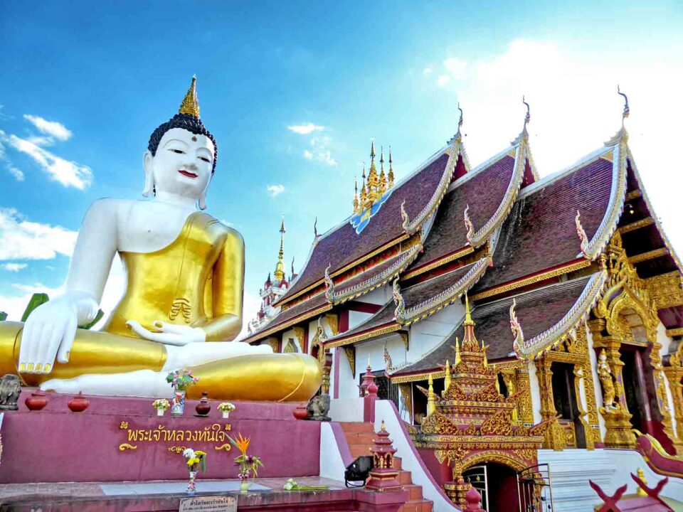 visiting temples is a highlight of any chiang mai itinerary
