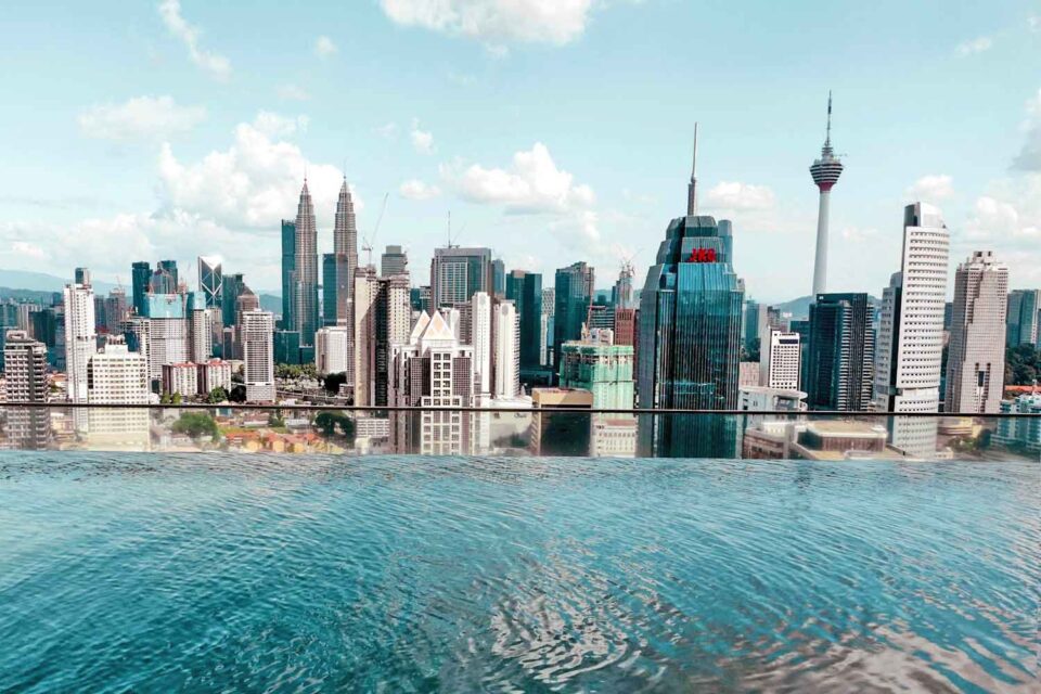 one of the best places to stay in Kuala Lumpur Malaysia is the Regalia Suites Skypool View