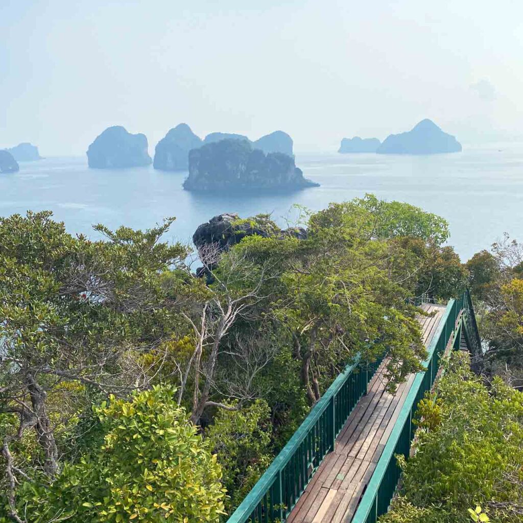 Hong Island 360 viewpoint