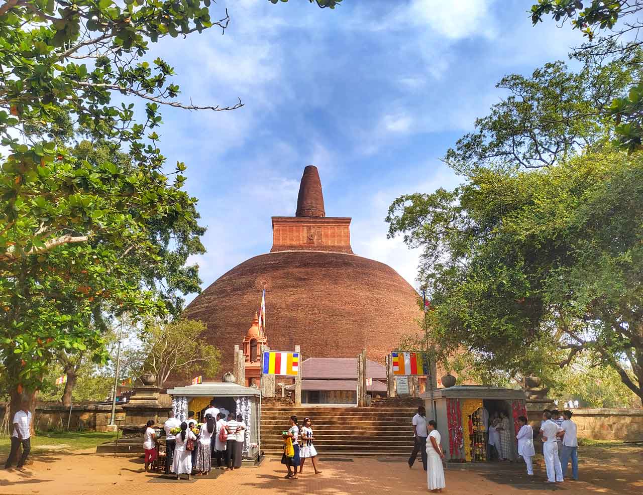 Abhayagiri Dagoba Anuradhapura sri lanka