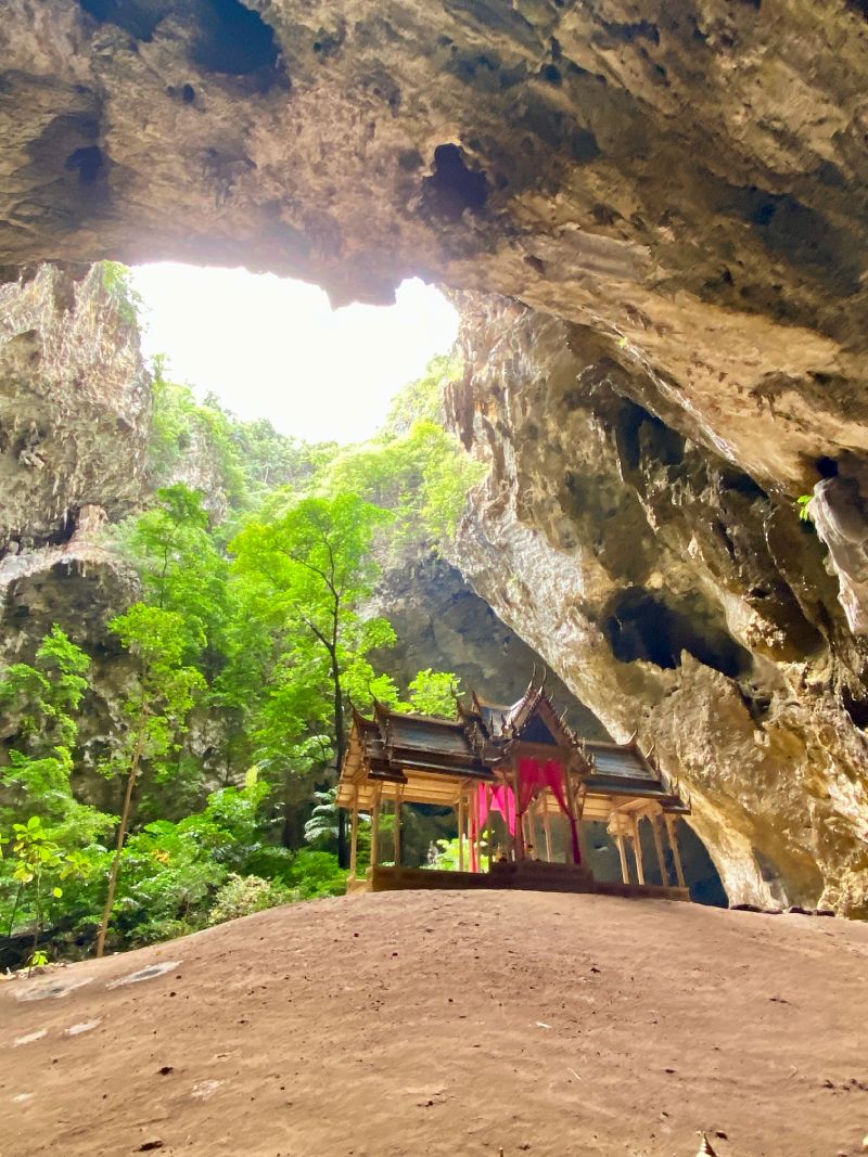 Hua Hin Cave