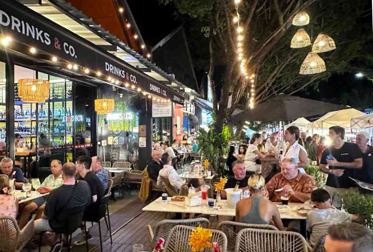 Phuket Boat Avenue night market