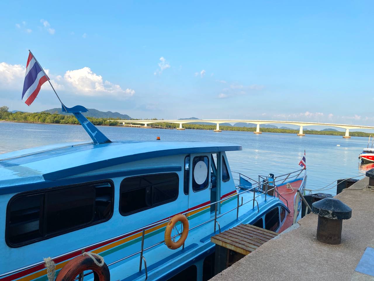 ferry at koh lanta